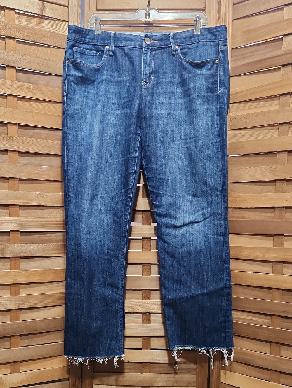 GAP 1969 Real Straight Jeans Dark Blue Raw Hem Women 33 16 Cotton Denim